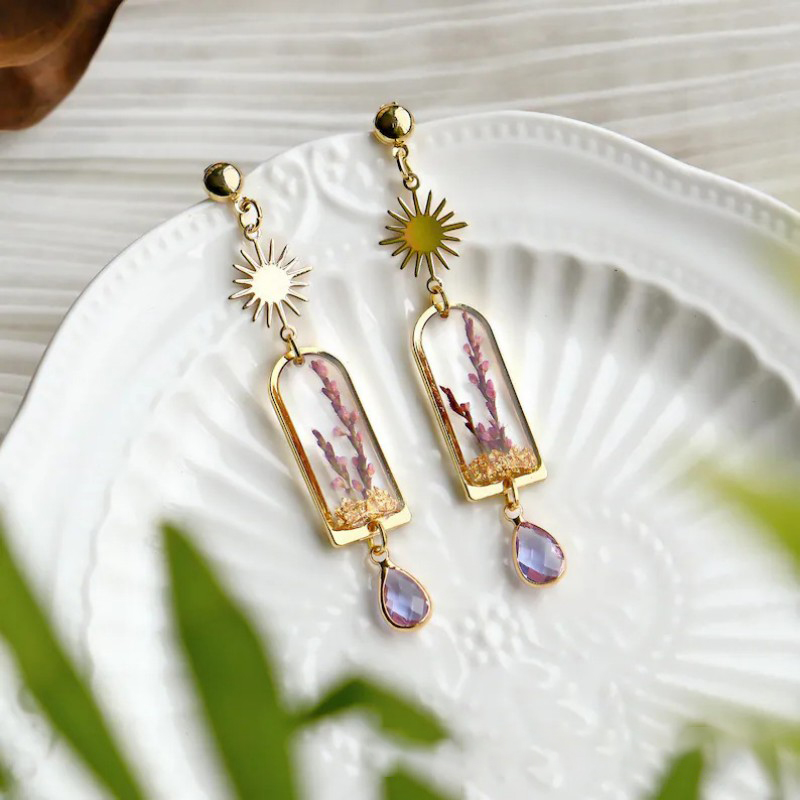 Dried Flower Bouquet - Unique Purple Lavender Earrings Handmaking Epoxy