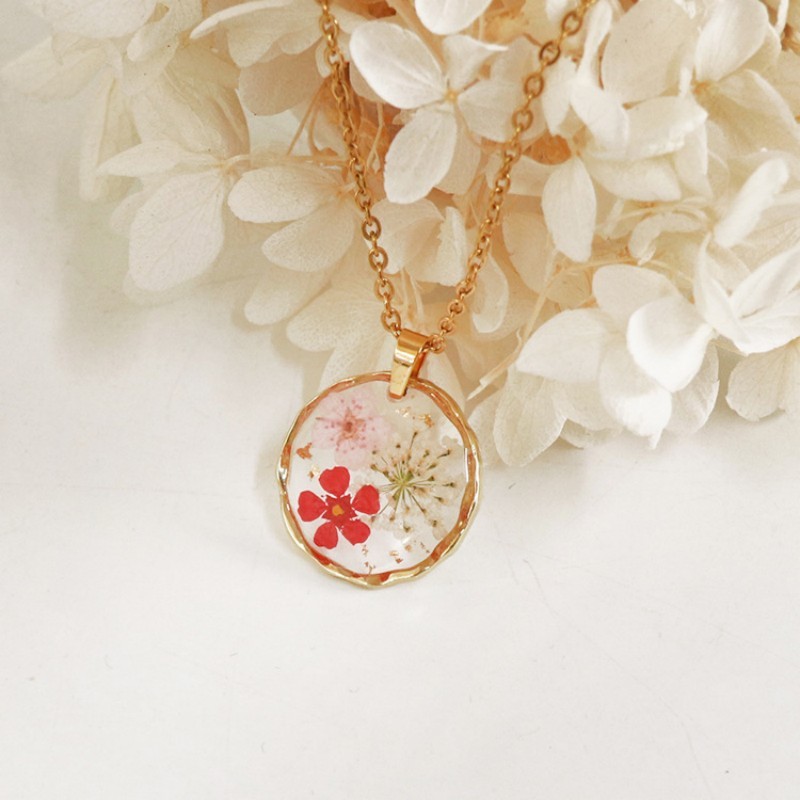 Pressed Flower Charm Necklace  - Dried Flower Bouquet ulasan dan harga